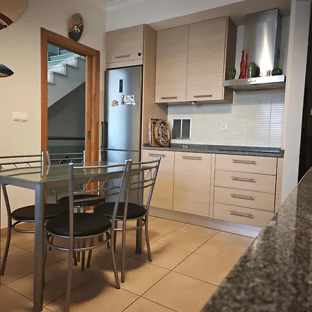 Jardins Vale S Maria T2 With Pool בית נופש